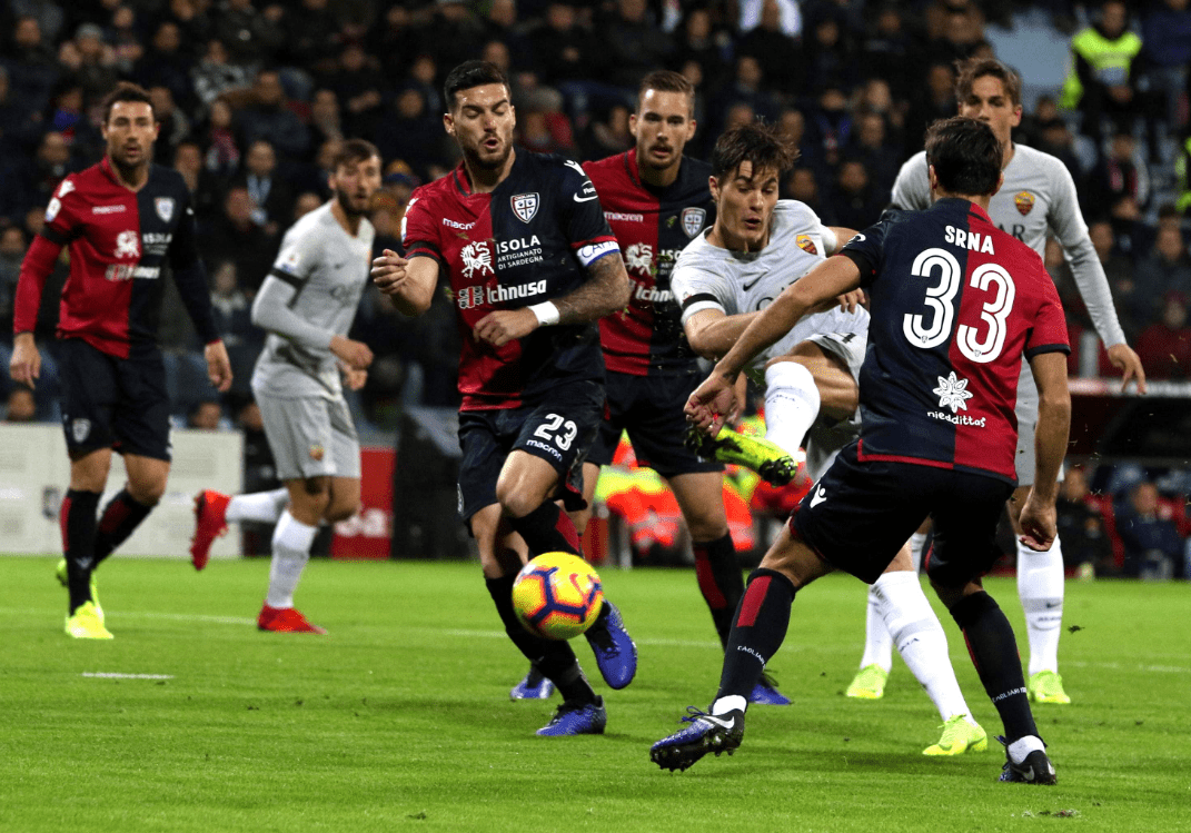 惊喜，曼联17岁青训小将詹姆斯-奥弗里入选澳大利亚国家队（澳大利亚国家队征召曼联17岁青训新星詹姆斯-奥弗里）