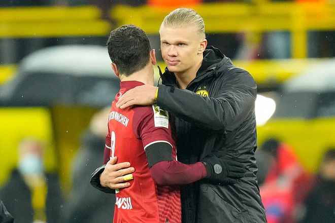 弗兰克：我不同意斯洛特的意见，范德芬不铲抢就不是合格后卫（弗兰克反驳斯洛特：不铲抢的范德芬称不上合格后卫）