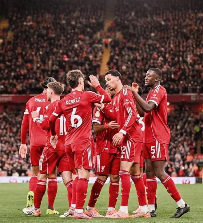 本赛季欧冠最年长进球榜：奥巴梅扬、格列兹曼、范戴克前三（欧冠本季最年长进球者榜：奥巴梅扬、格列兹曼、范戴克位居前三）