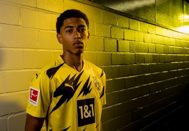 巴莱巴：父亲盼我像小罗那样踢10号位；在喀麦隆踢球更自由（巴莱巴：父亲希望我像小罗一样司职10号；在喀麦隆踢球更自由）