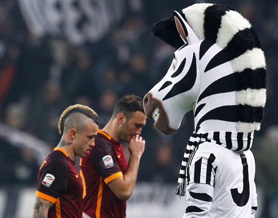 停赛一轮！帕尔马后卫特洛伊洛染红停赛，无缘客战比萨（红牌停赛一场，帕尔马后卫特洛伊洛无缘客场对阵比萨）