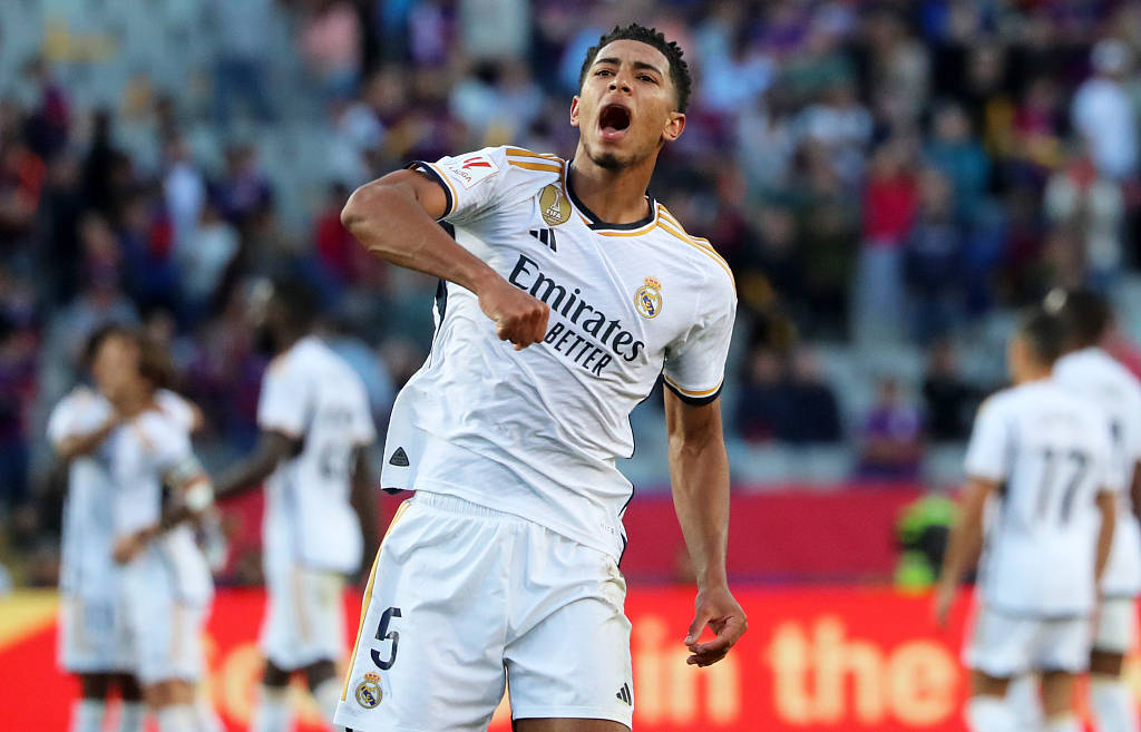 北京时间12月10日晚18：00，亚冠精英联赛东亚区小组赛将迎来一场决定出线命运的关键对决。（亚冠精英联赛东亚区小组赛生死战将于北京时间12月10日18：00打响）