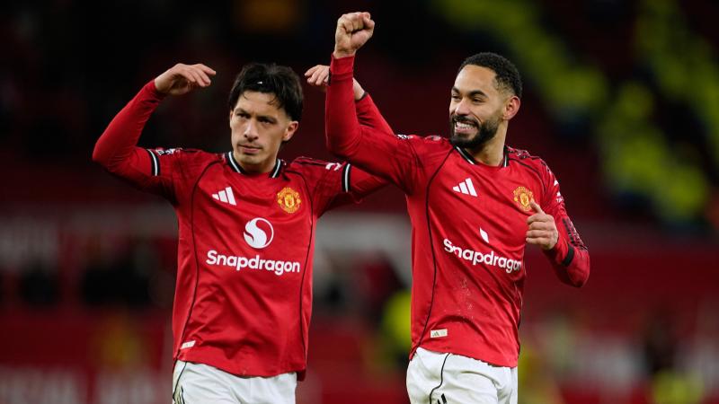 萨巴伦卡大坂直美表演赛邀球迷上场，展职业业余差距（萨巴伦卡与大坂直美表演赛邀请球迷同场竞技，职业与业余差距尽显）