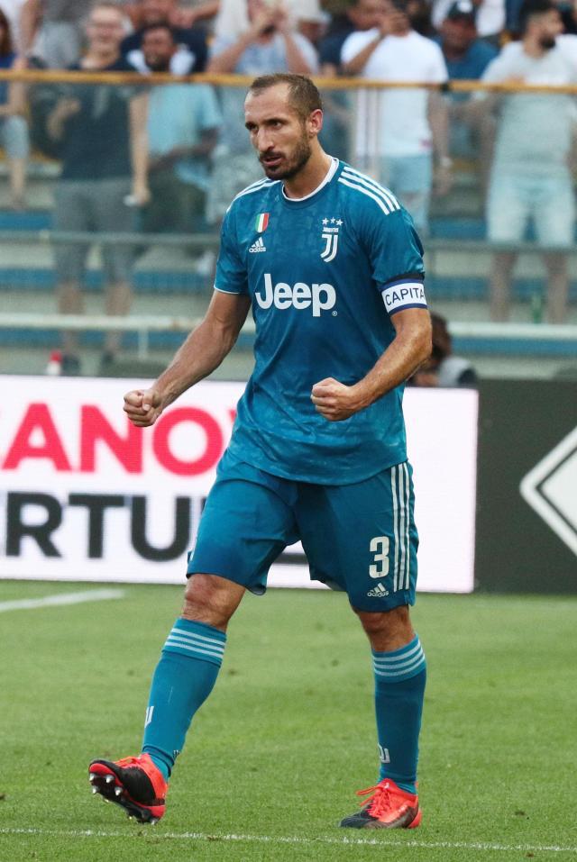 那不勒斯官方：吉尔摩周一将接受手术；据悉将缺阵至明年一月（那不勒斯官宣：吉尔摩将于周一接受手术，预计缺阵至明年一月）