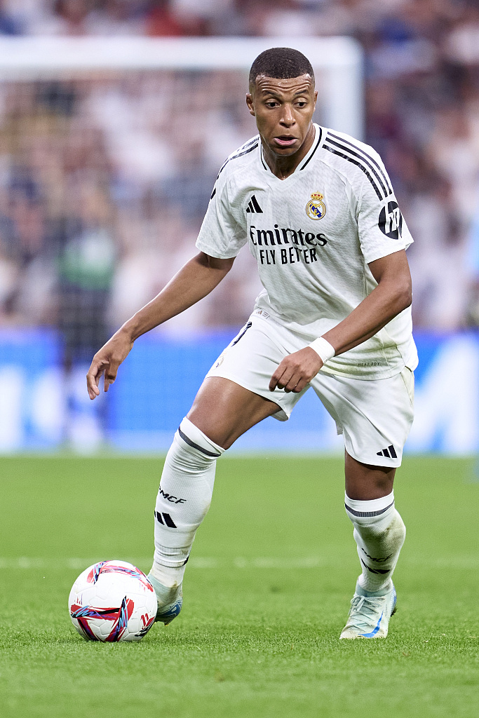 西媒：若亚马尔踢布鲁日时出场，他就将被西班牙国家队征召（西媒：亚马尔若在战布鲁日登场，将获西班牙队征召）