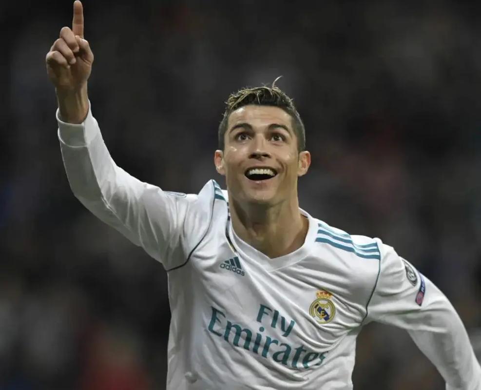 摩洛哥队非洲杯大名单：阿什拉夫领衔，卜拉欣、马兹拉维入选（摩洛哥队公布非洲杯参赛名单：阿什拉夫领衔，卜拉欣、马兹拉维在列）