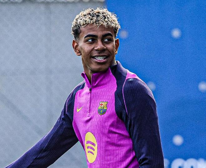 TA：皇马寻求引进后卫和中场；他们愿听取对罗德里戈的报价（TA：皇马计划补强后防与中场，愿听取罗德里戈的转会报价）